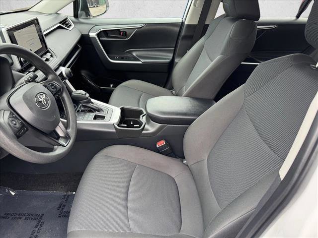 Certified 2025 Toyota RAV4 LE AWD/4WD image 10