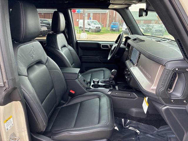 New 2025 Ford Bronco Outer Banks image 27