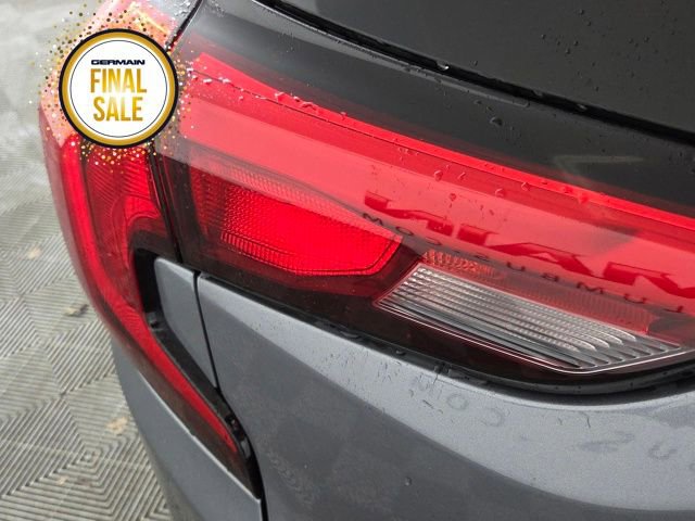 Used 2018 GMC Terrain Denali w/ Advanced Safety Package image 13