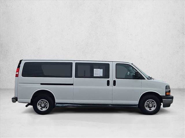 Used 2020 Chevrolet Express 3500 LT w/ LT Preferred Equipment Group image 4