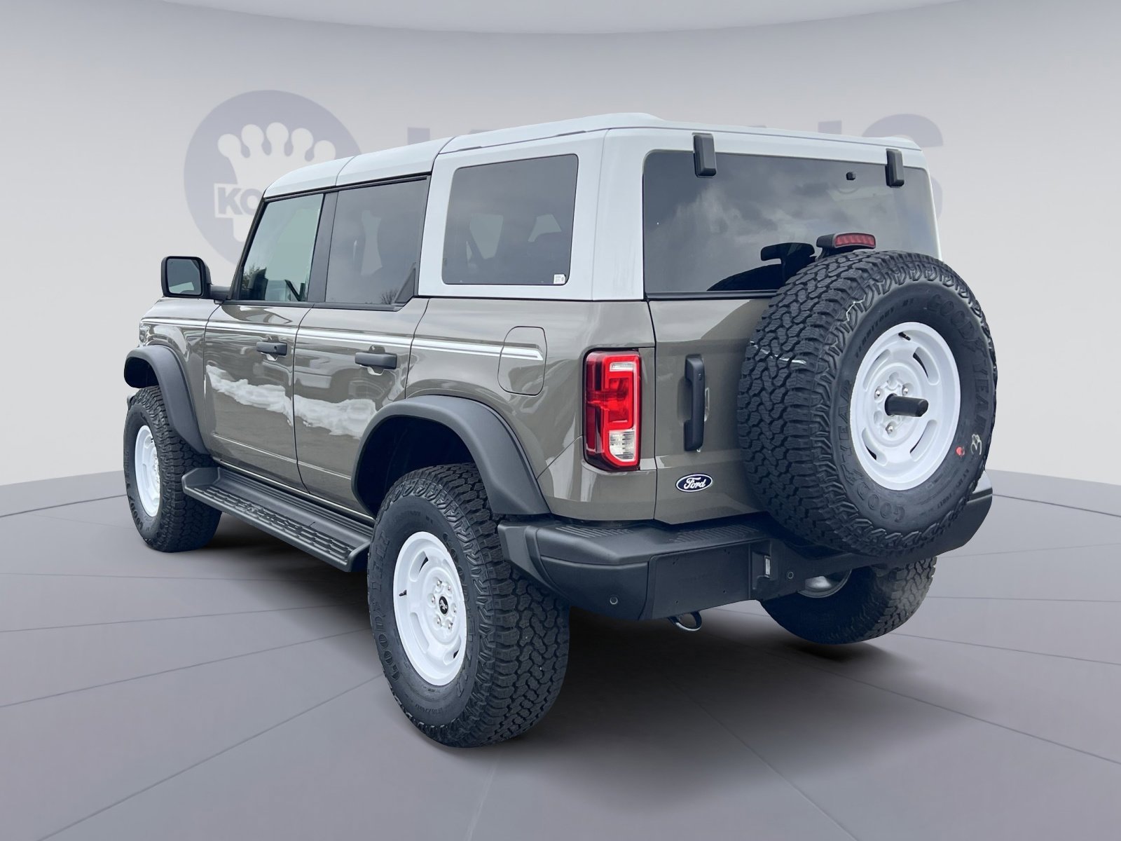 New 2026 Ford Bronco Heritage Edition image 4