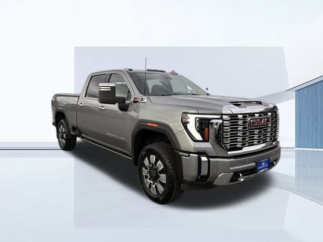 Used 2024 GMC Sierra 3500 Denali w/ Denali Reserve Package image 3