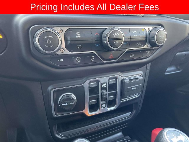 Used 2021 Jeep Wrangler Unlimited Sahara AWD/4WD image 34