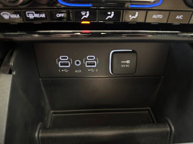 Used 2024 Jeep Grand Cherokee Limited AWD/4WD image 16