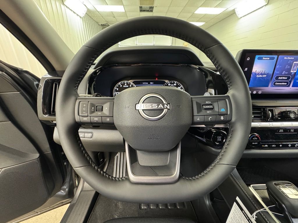 New 2026 Nissan Pathfinder SV image 31