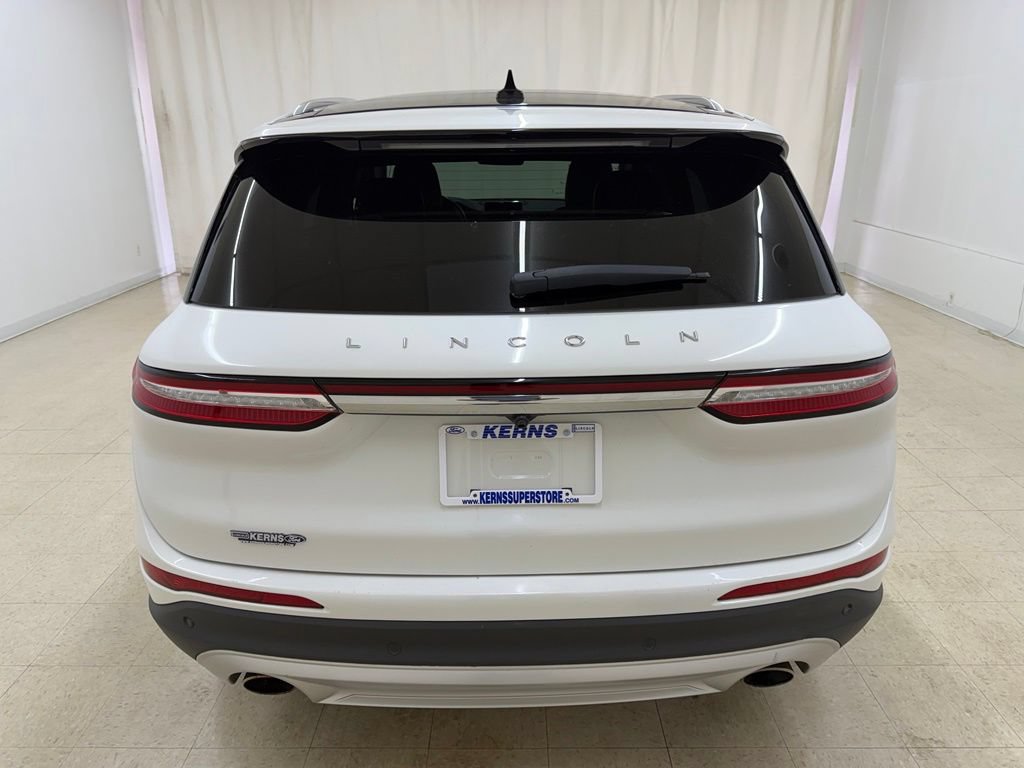Used 2021 Lincoln Corsair Reserve w/ Equipment Group 201A AWD/4WD image 4