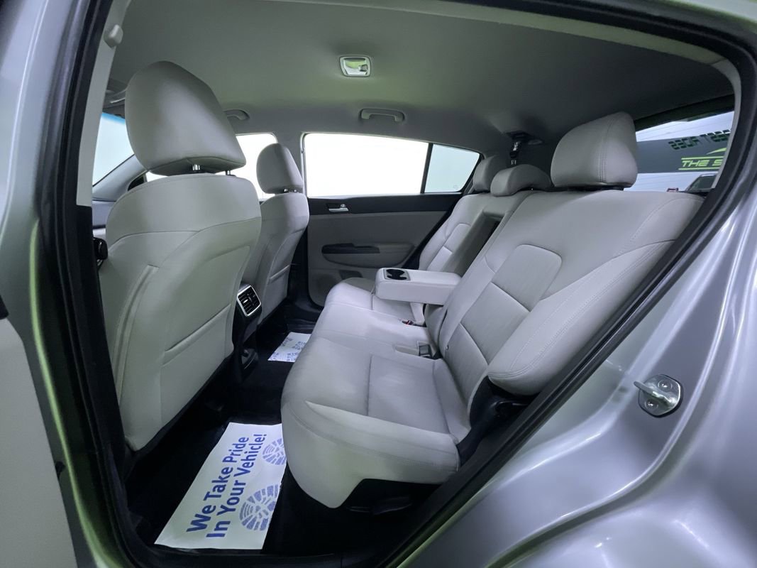 Used 2022 Kia Sportage LX image 27