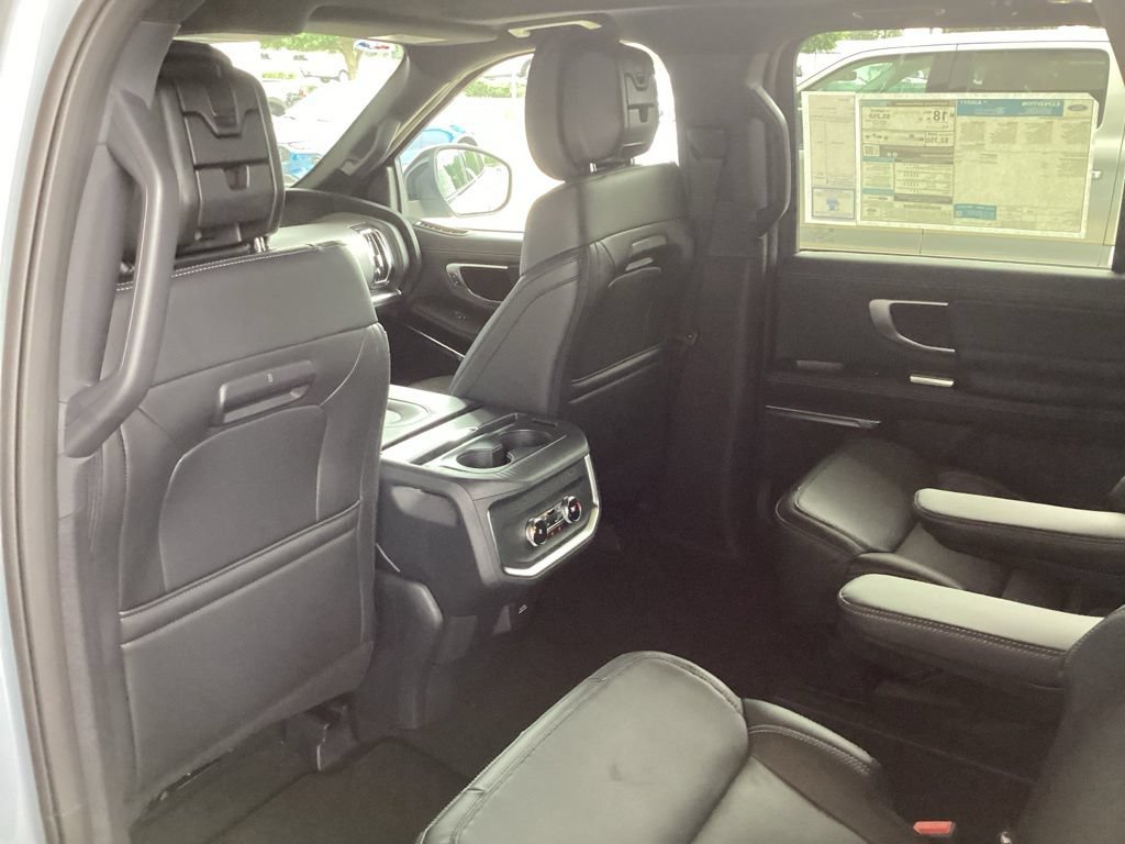 New 2026 Ford Expedition Platinum w/ Stealth Appearance Package AWD/4WD image 56