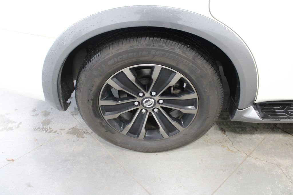 Used 2018 Nissan Armada Platinum w/ Cargo Package image 60
