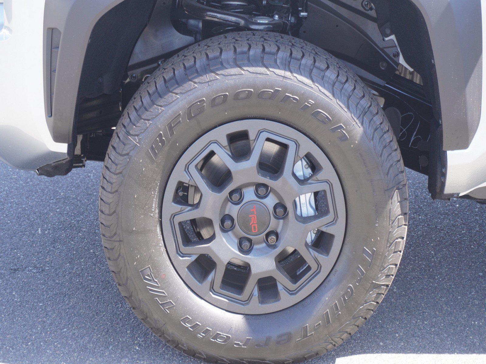 New 2026 Toyota Tacoma SR5 RWD image 7