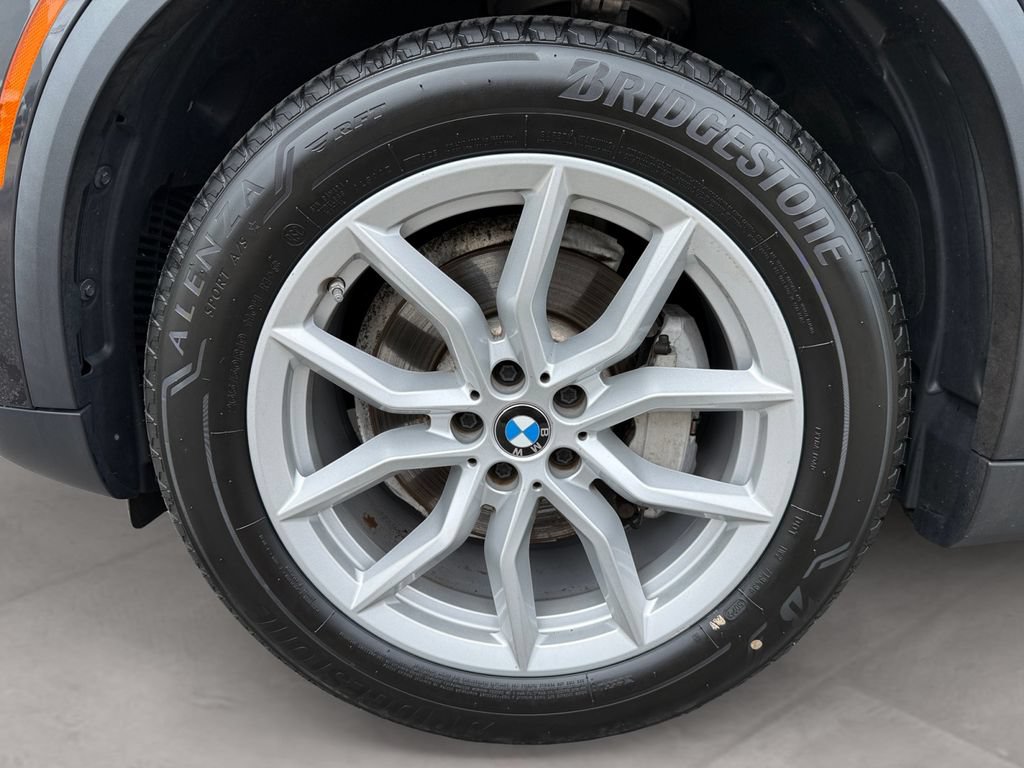 Certified 2022 BMW X5 xDrive40i w/ Premium Package AWD/4WD image 14