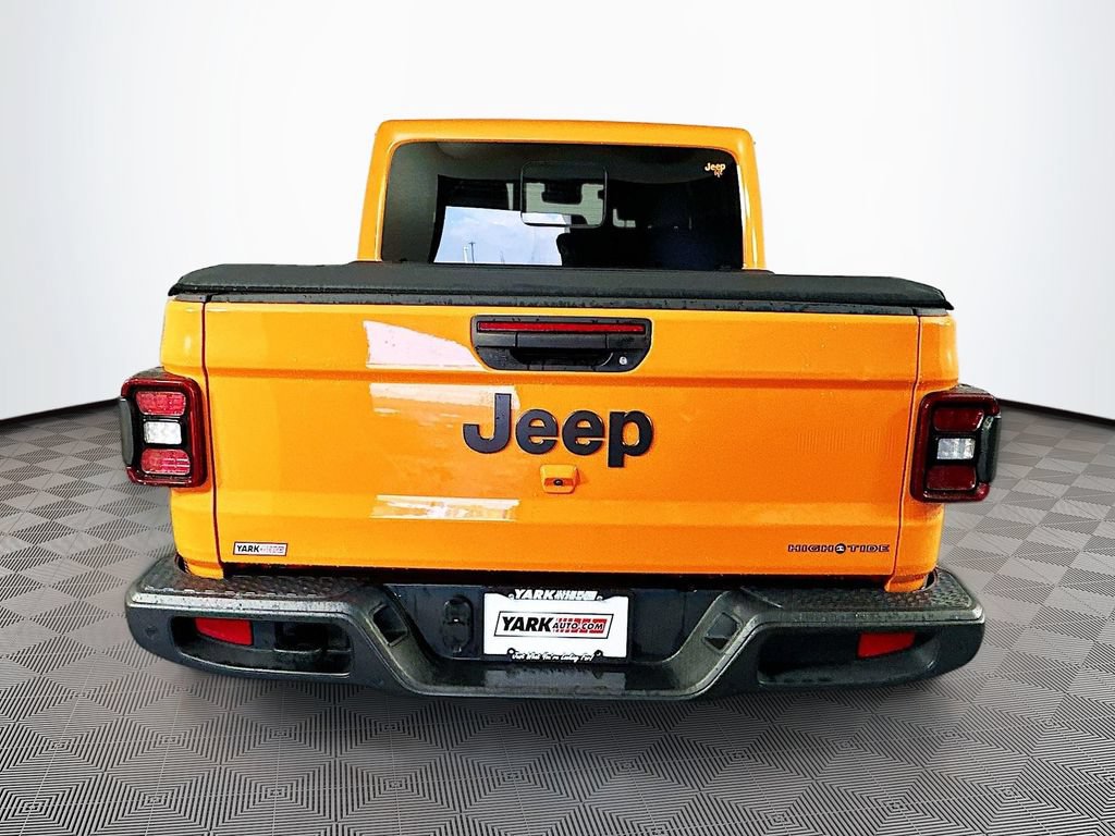Certified 2025 Jeep Gladiator Sport AWD/4WD image 10