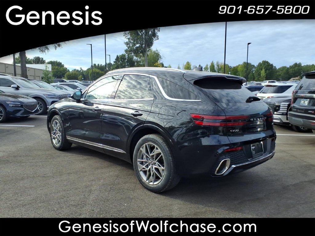 Used 2023 Genesis GV70 2.5T w/ Select Package AWD/4WD image 3