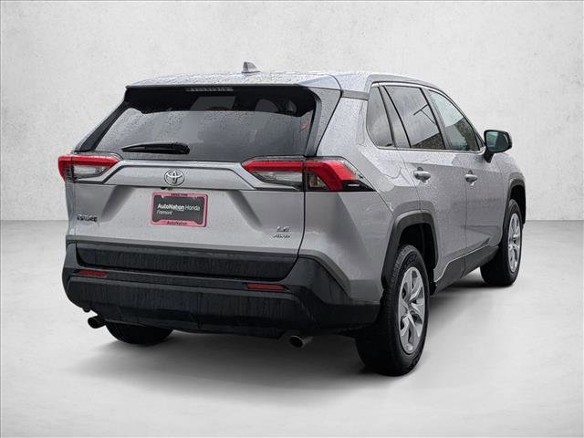 Used 2024 Toyota RAV4 LE image 5