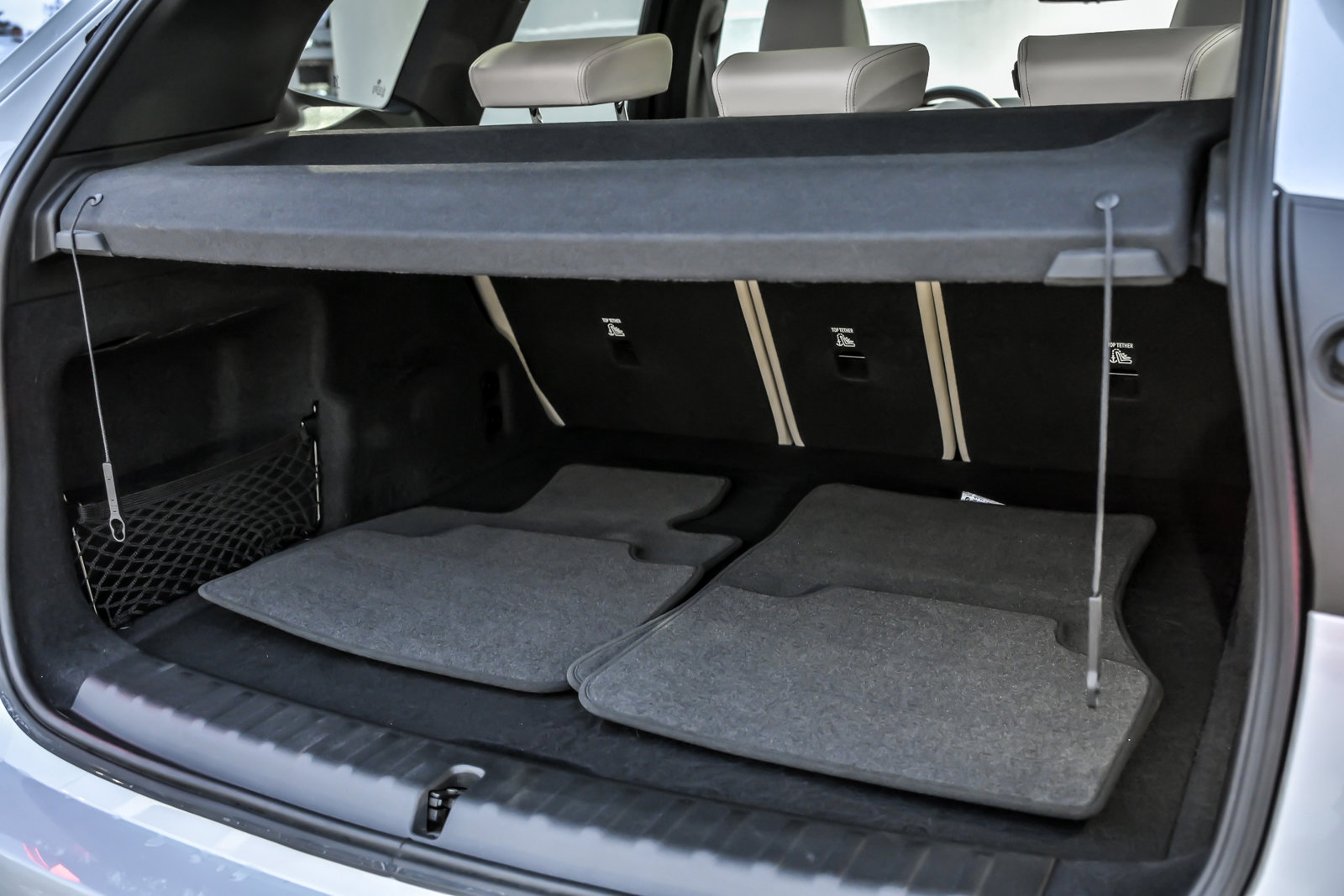 Used 2025 BMW X1 xDrive28i w/ Premium Package image 18