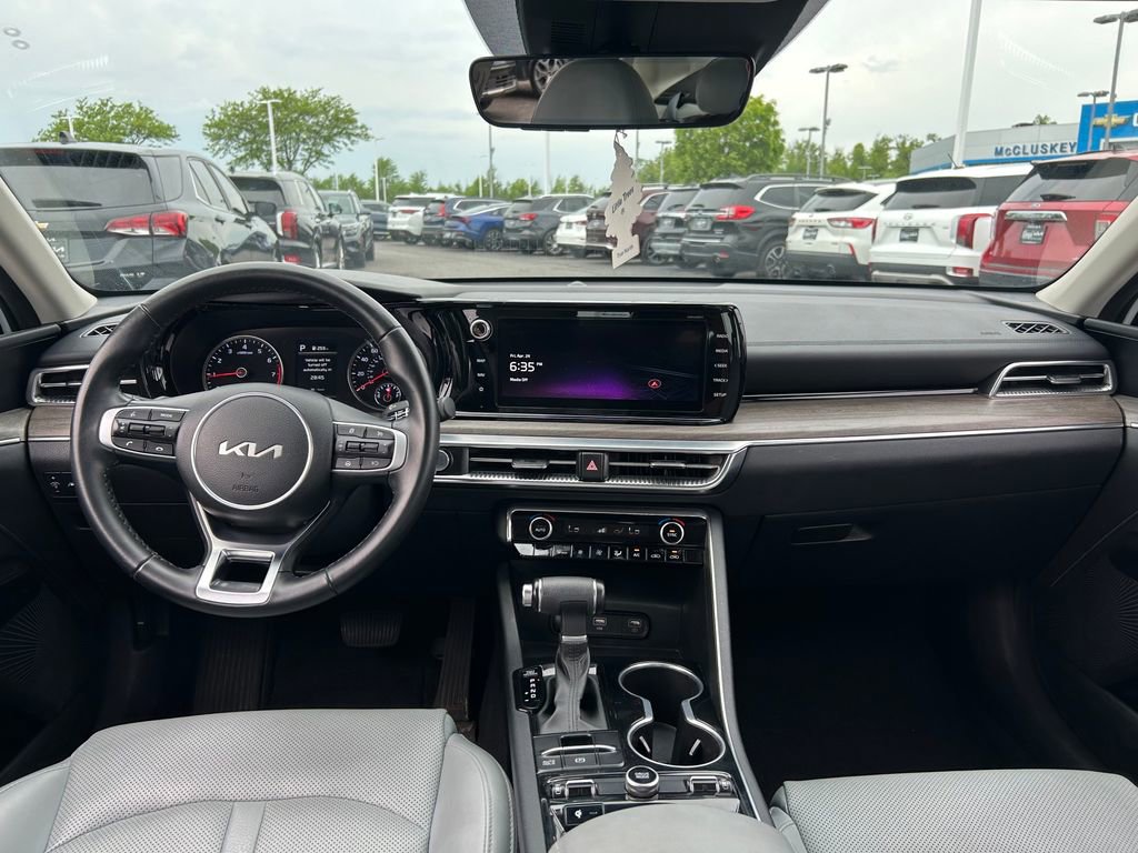 Used 2023 Kia K5 EX FWD image 9