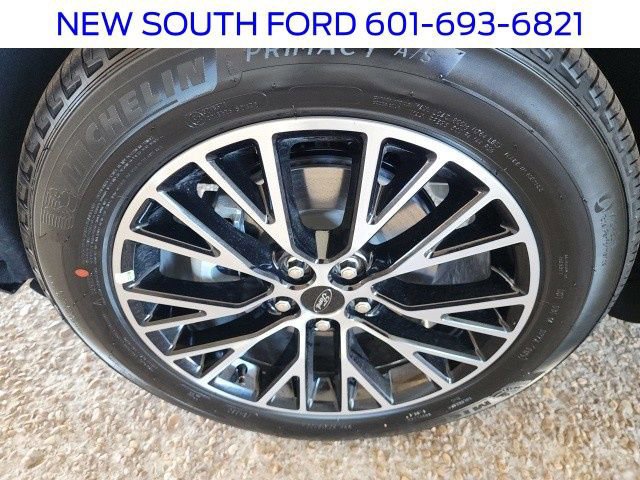 New 2025 Ford Escape SE image 40