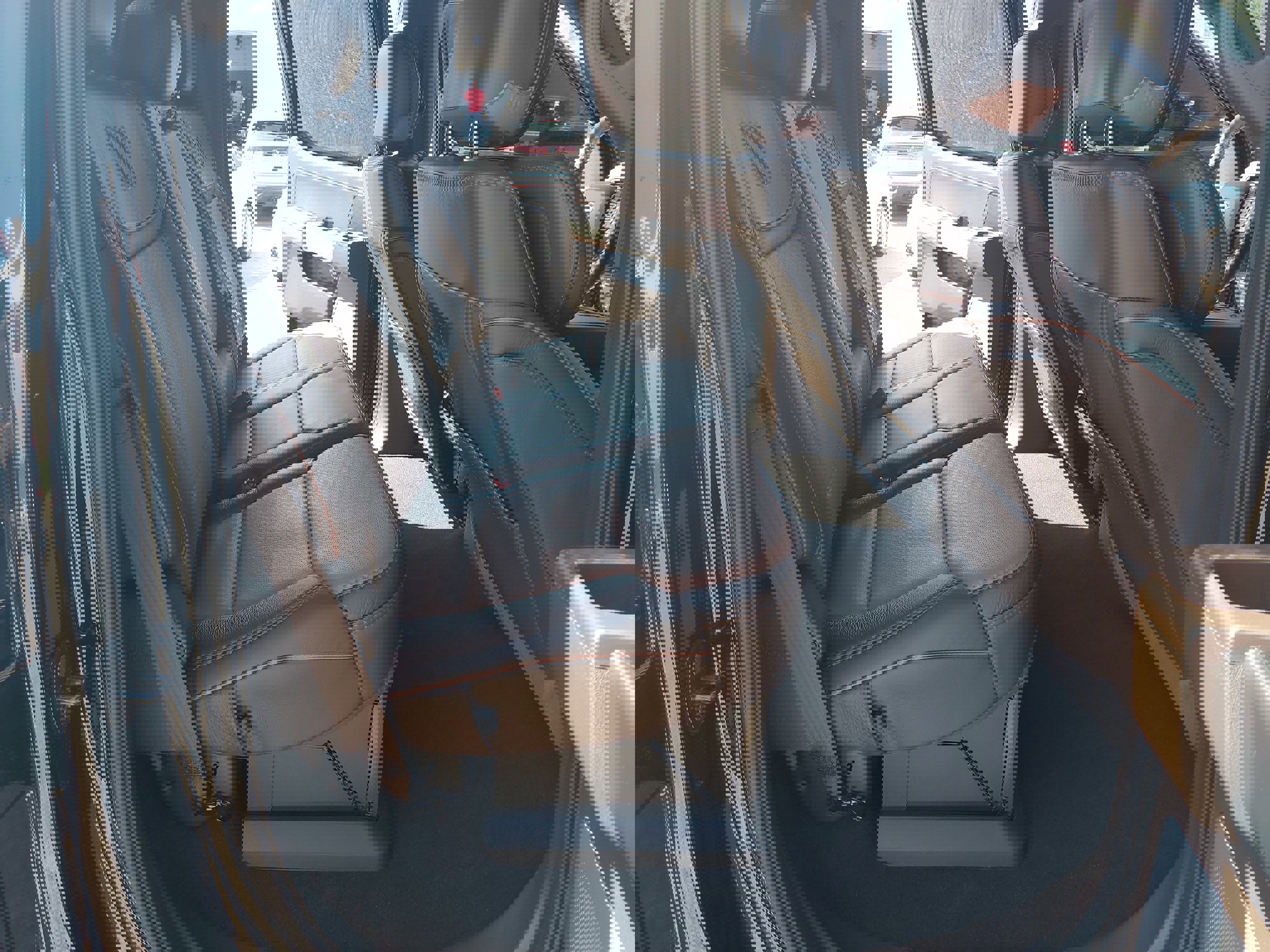 Used 2024 Ford F150 King Ranch w/ FX4 Off-Road Package image 13