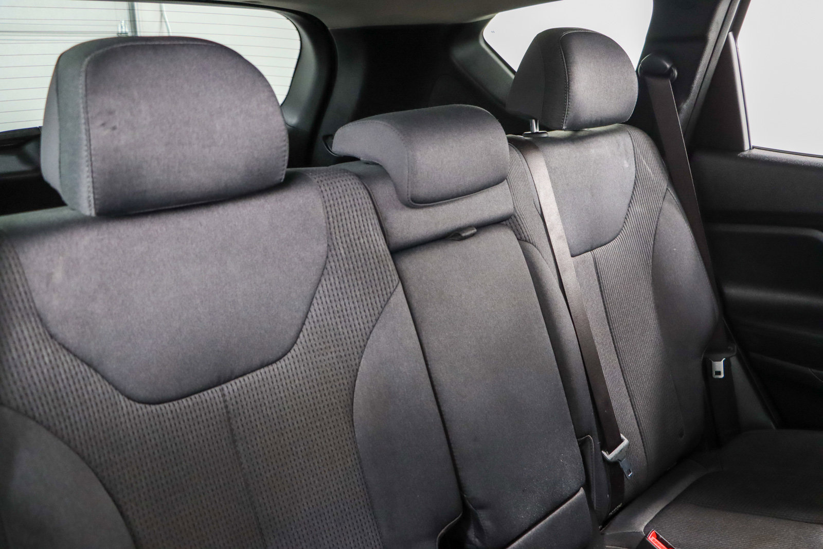 Used 2020 Hyundai Santa Fe SEL w/ Cargo Package FWD image 26