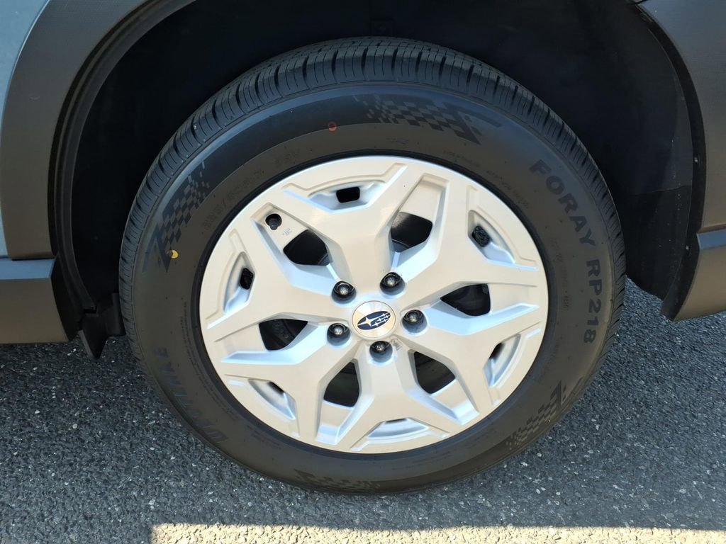 Used 2021 Subaru Forester AWD/4WD image 17