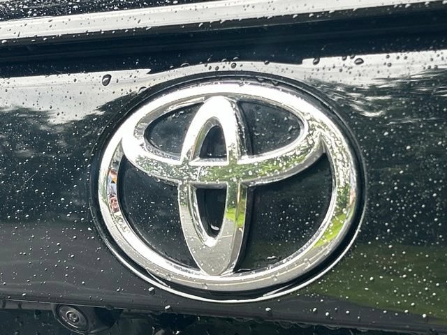 Certified 2025 Toyota RAV4 XLE AWD/4WD image 6