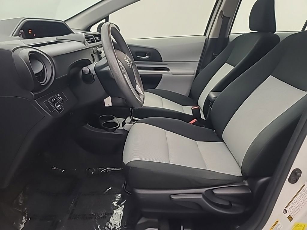 Used 2014 Toyota Prius C Two image 25