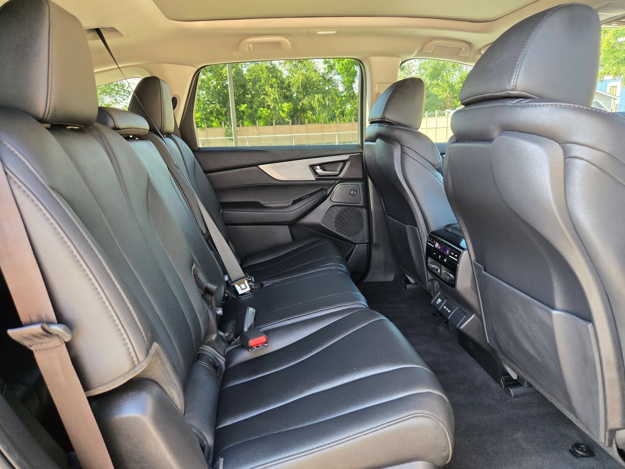 Used 2026 Acura MDX FWD image 25