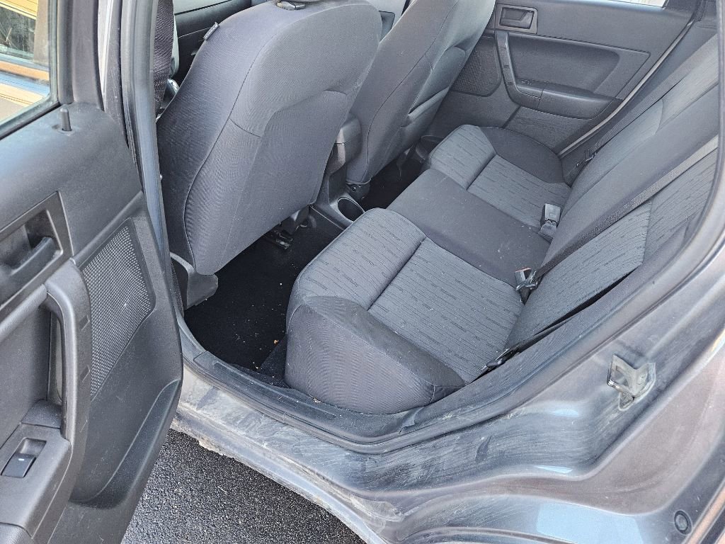 Used 2011 Ford Focus SE w/ 201A Rapid Spec Order Code image 13