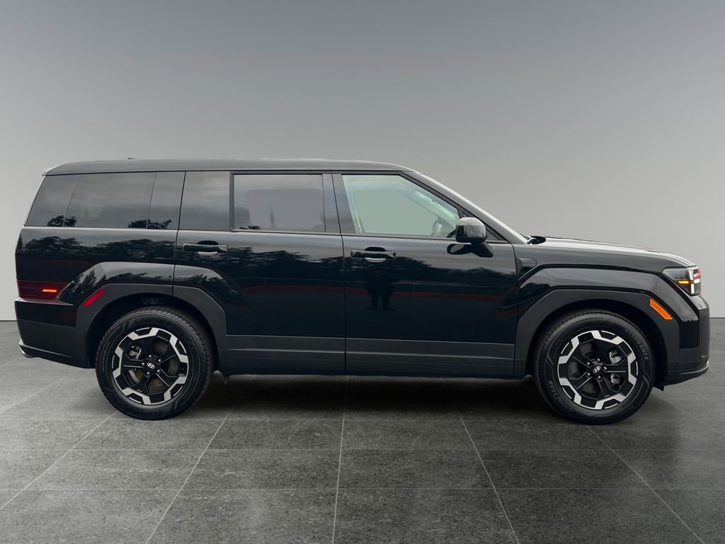 Used 2024 Hyundai Santa Fe SE image 8