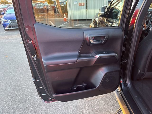 Used 2020 Toyota Tacoma TRD Off-Road image 26