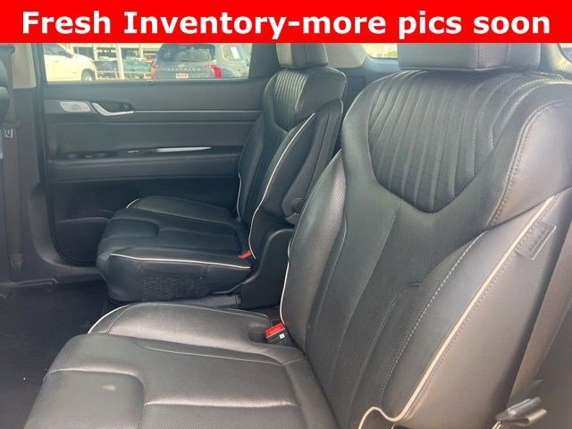 Used 2024 Hyundai Palisade Limited image 6