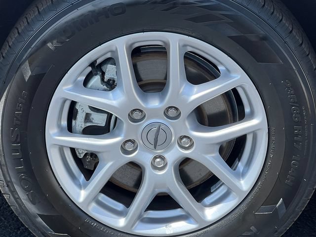 Used 2023 Chrysler Pacifica Touring-L FWD image 8