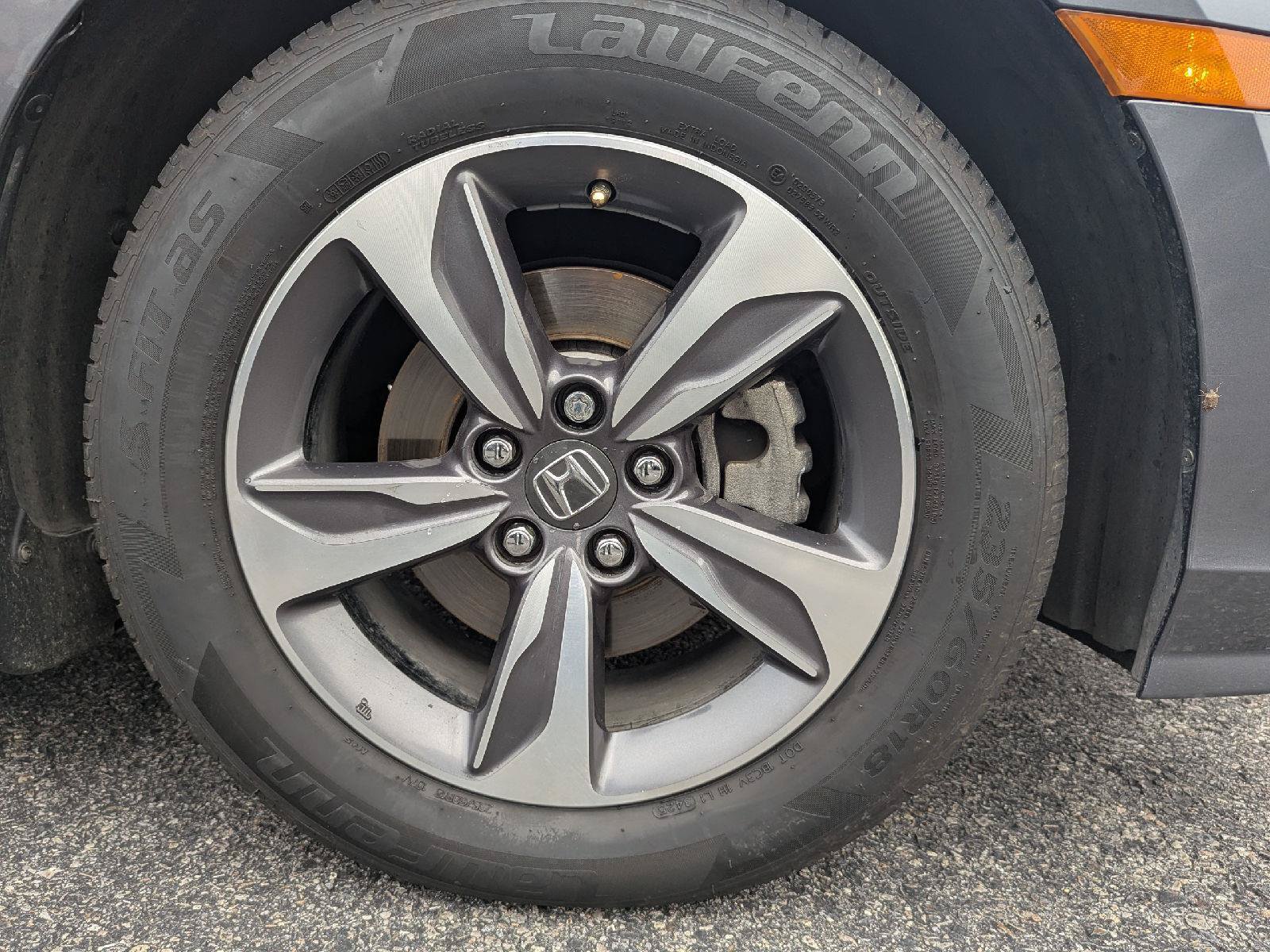 Used 2018 Honda Odyssey Touring image 9