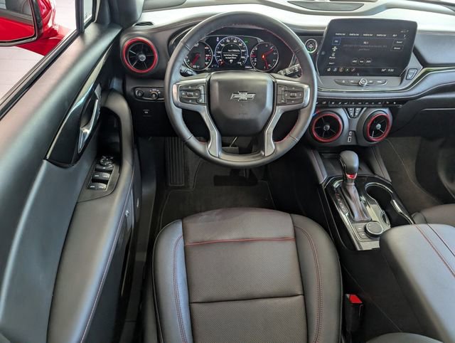 Certified 2024 Chevrolet Blazer RS w/ Driver Confidence II Package image 10