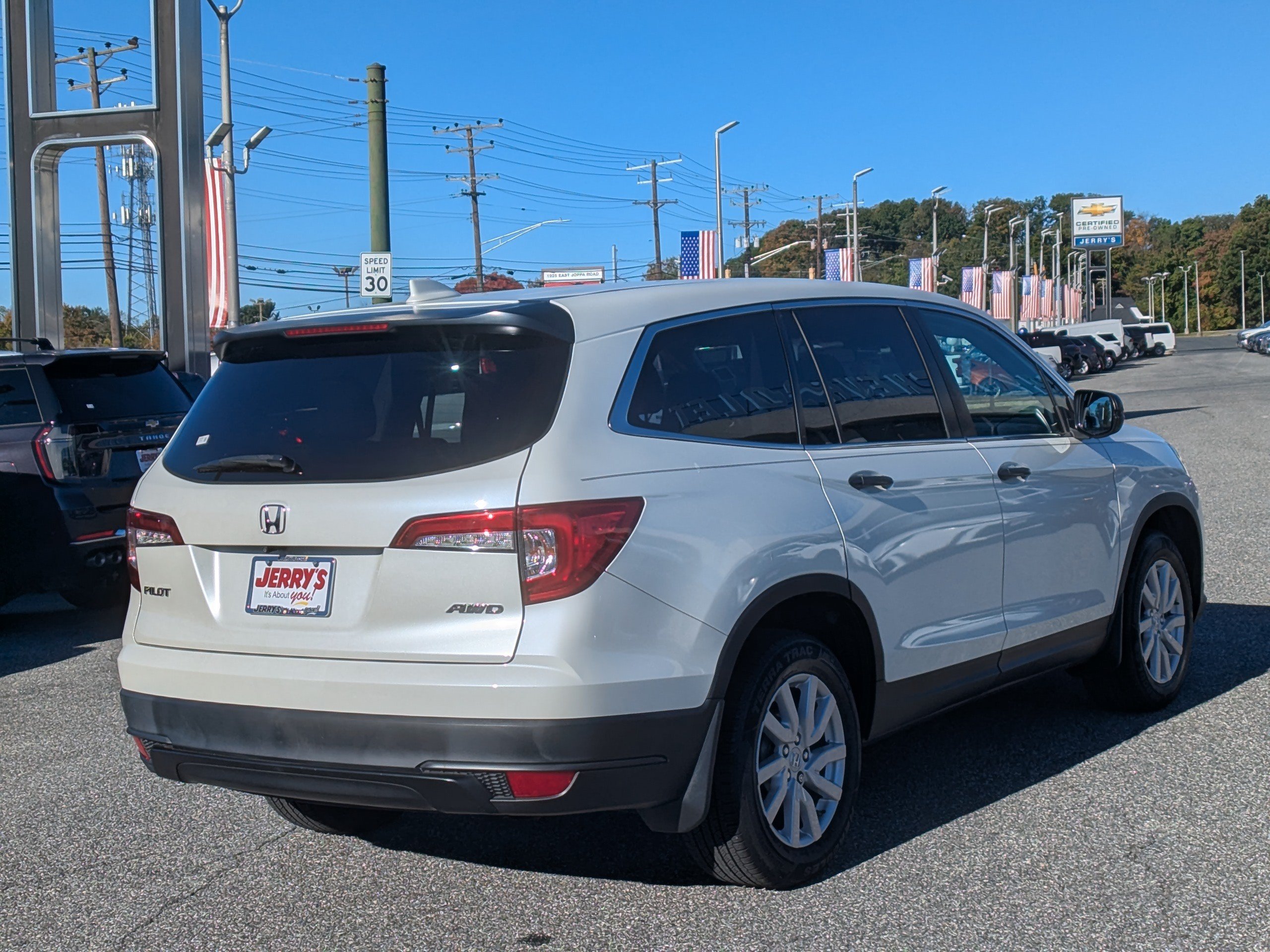 Used 2019 Honda Pilot LX image 9
