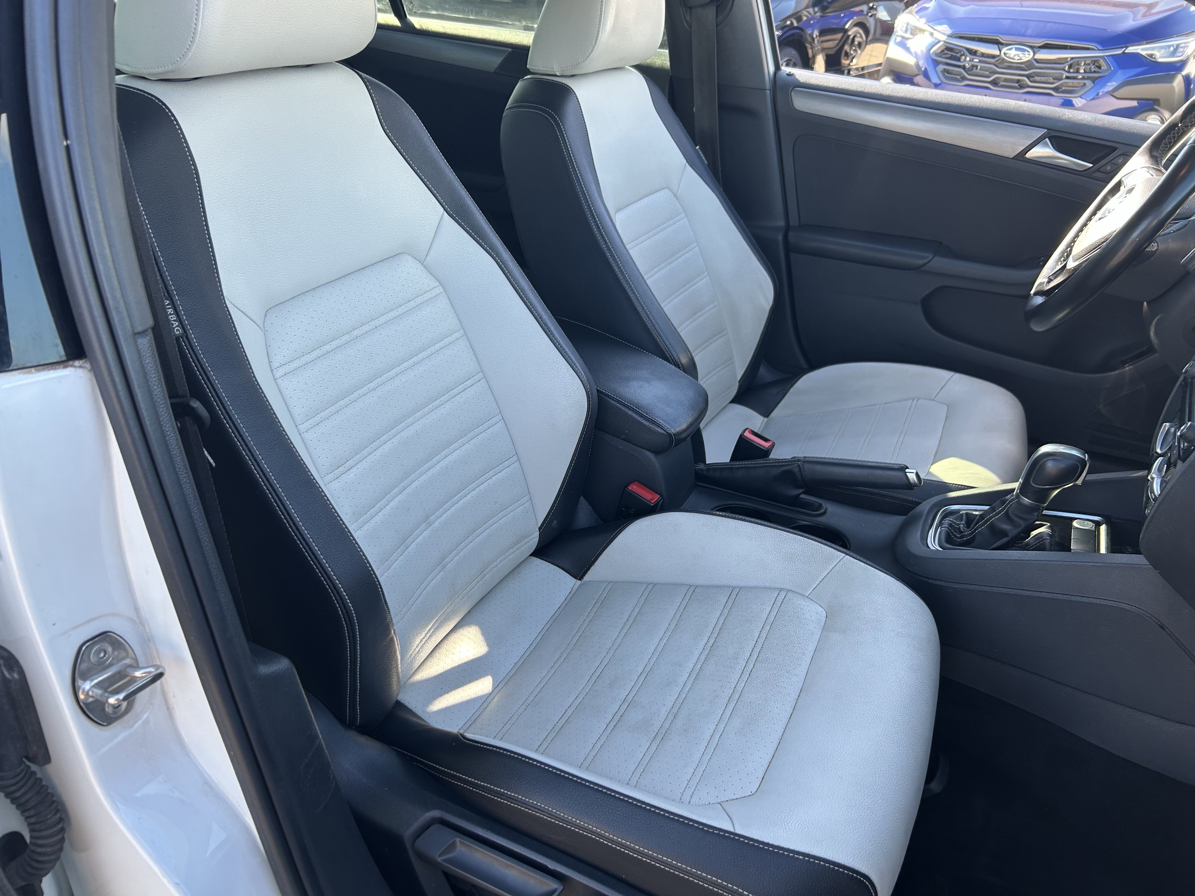 Used 2016 Volkswagen Jetta Sport image 24