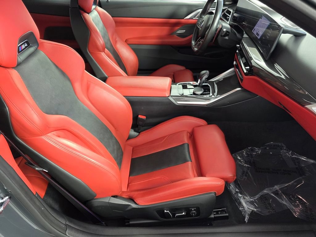 Used 2025 BMW M4 Competition RWD image 23