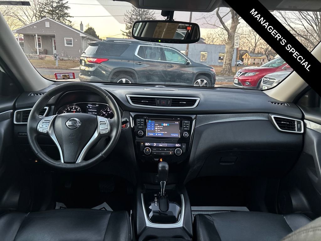 Used 2015 Nissan Rogue SL w/ SL Premium Package image 14