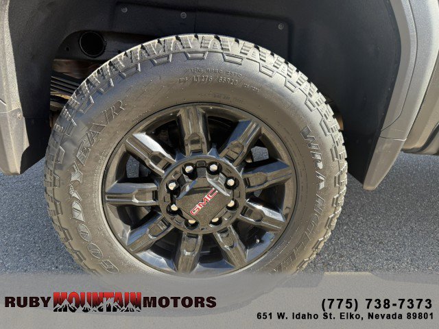 Used 2024 GMC Sierra 2500 AT4 w/ AT4 Premium Plus Package image 28