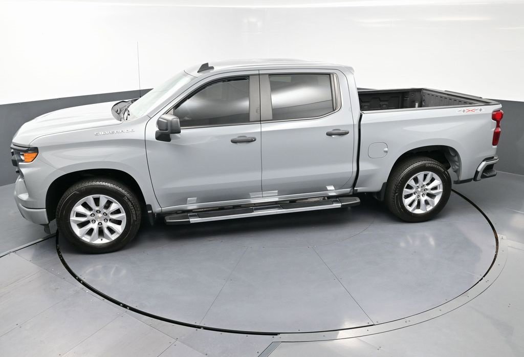 Used 2024 Chevrolet Silverado 1500 Custom image 41