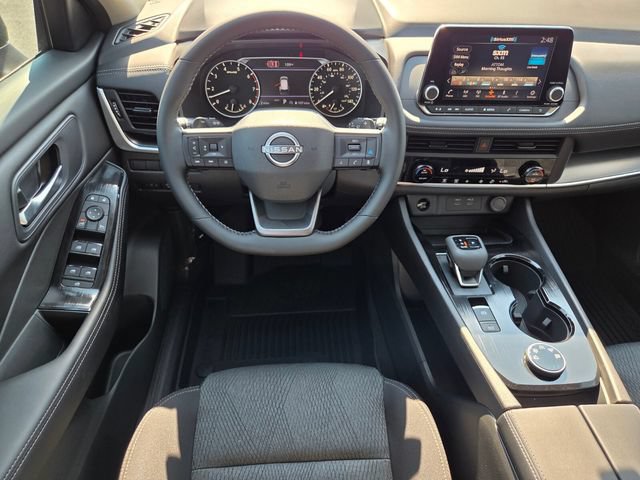 New 2026 Nissan Rogue SV AWD/4WD image 12