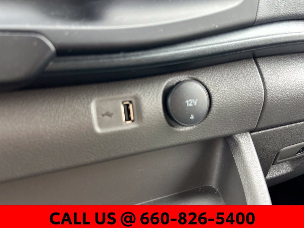 Used 2025 Ford Transit 250 148 Medium Roof Extended AWD w/ Load Area Protection Package image 28
