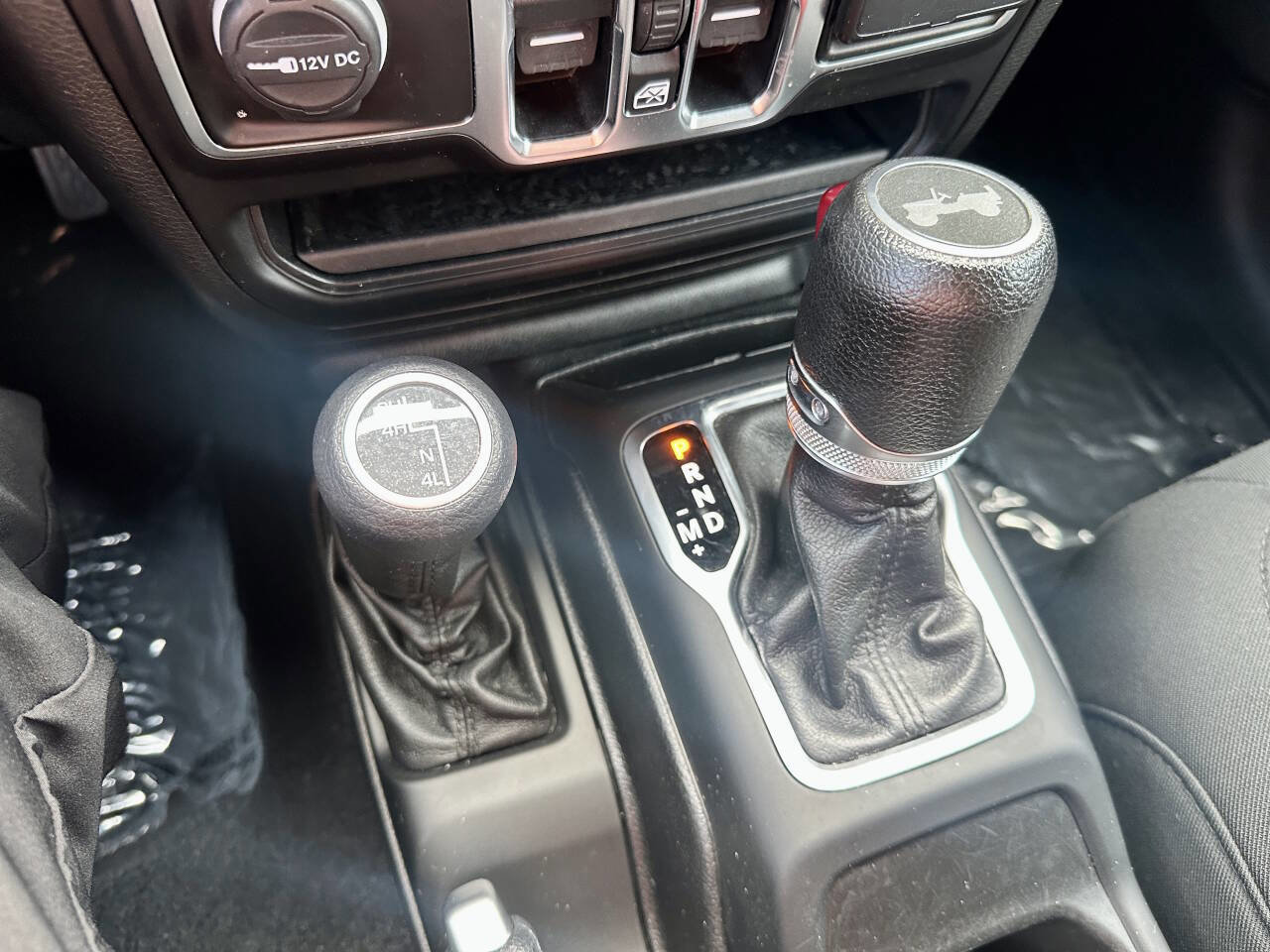 Used 2020 Jeep Wrangler Unlimited Sport image 26