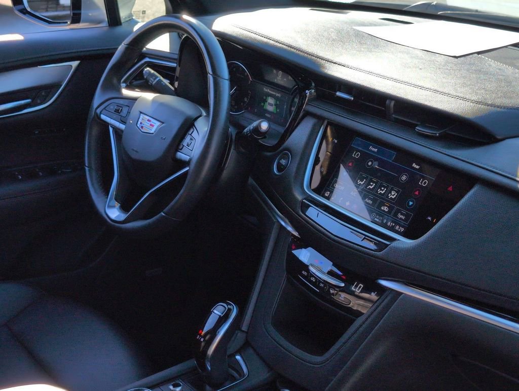 Certified 2023 Cadillac XT6 Luxury image 33
