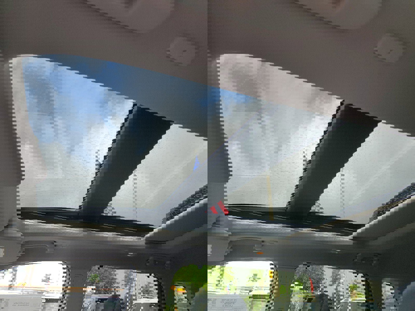 New 2025 Nissan Rogue Platinum w/ Platinum Premium Package image 18