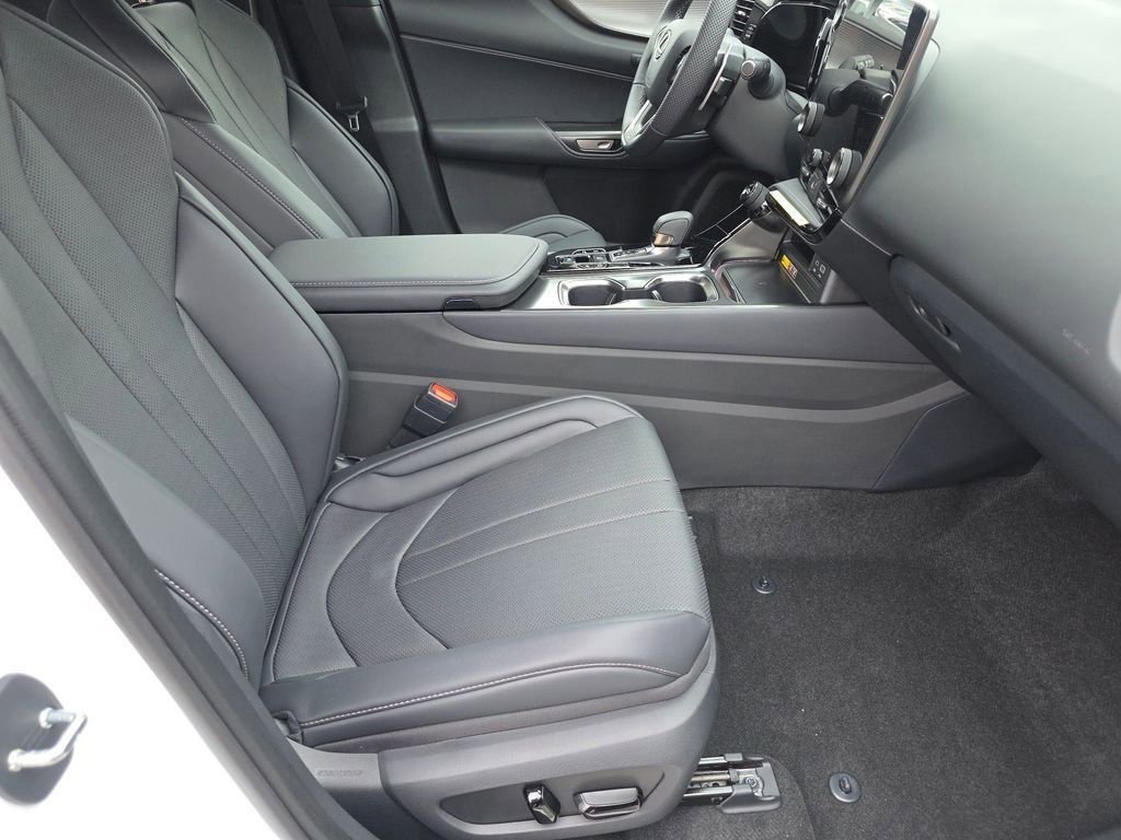 New 2026 Lexus NX 350 F Sport image 16