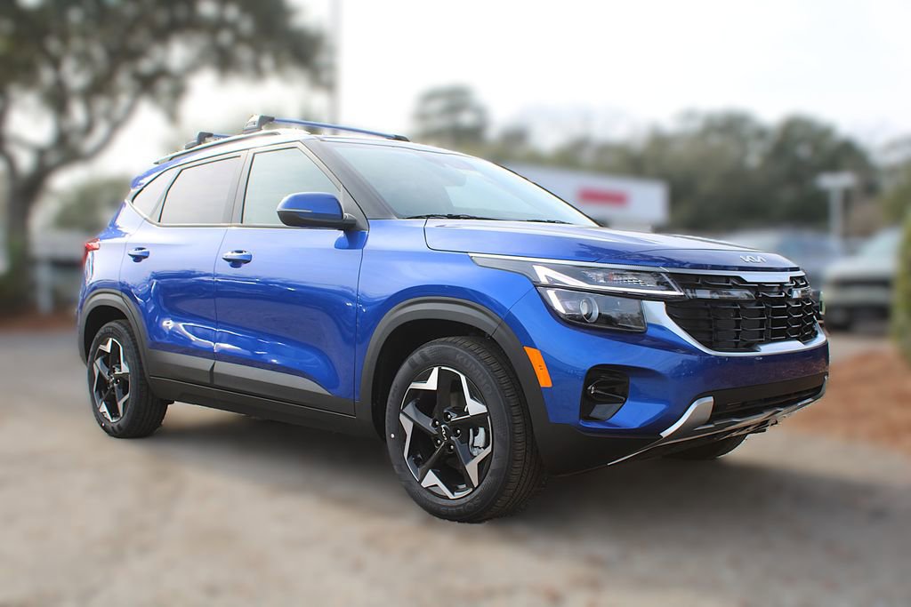 New 2026 Kia Seltos S FWD image 3