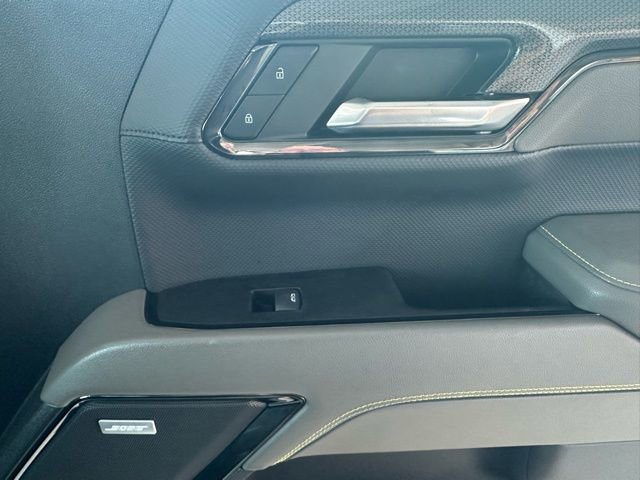 Used 2023 Chevrolet Silverado 1500 ZR2 w/ Technology Package image 28