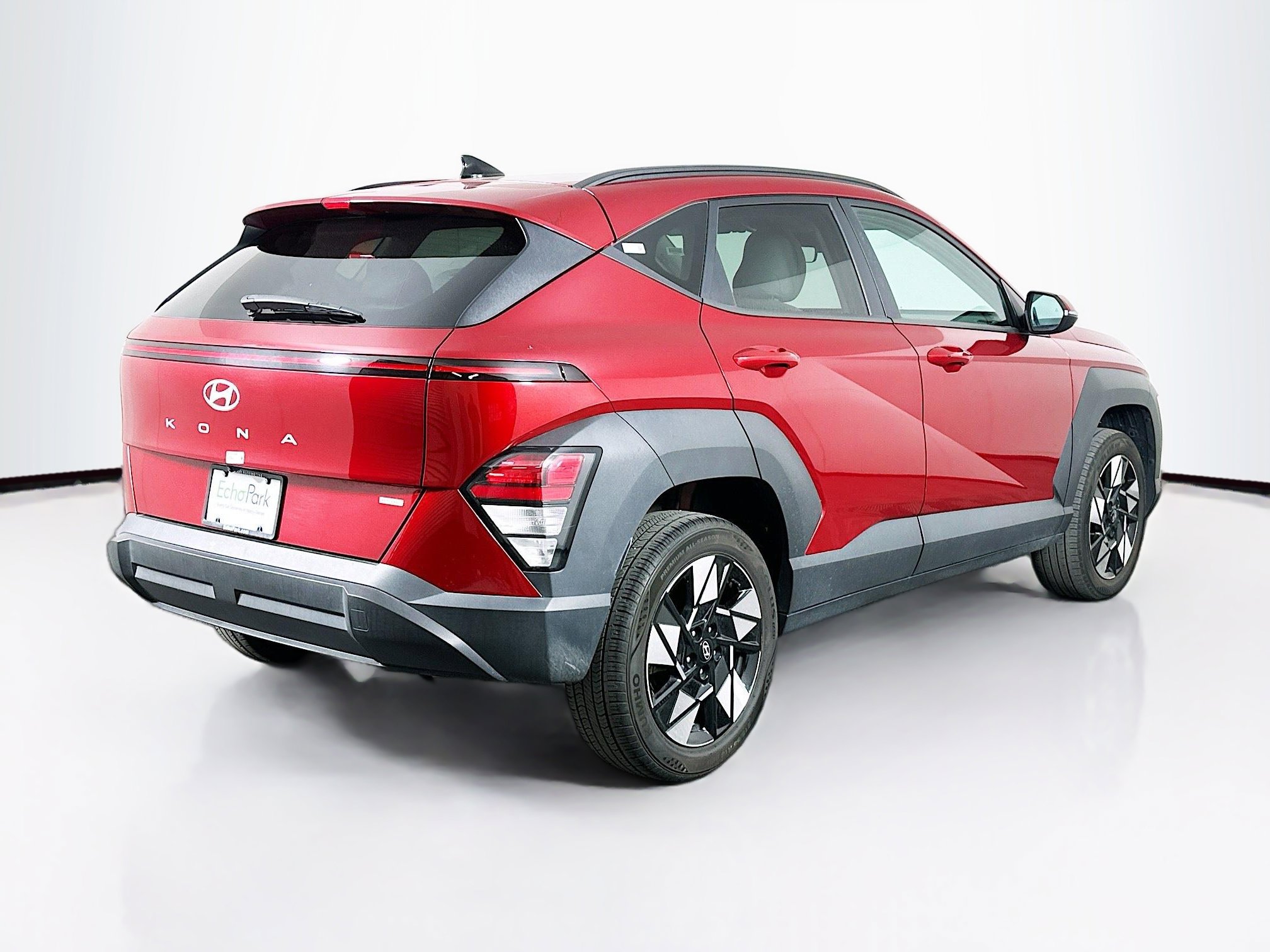 Used 2024 Hyundai Kona SEL image 9