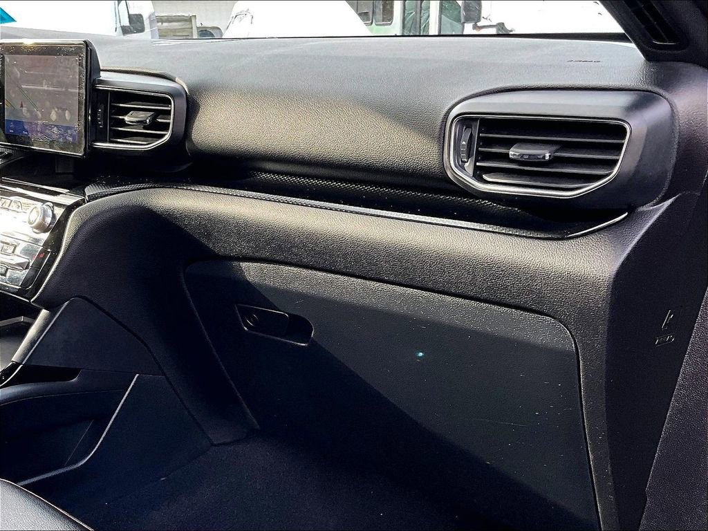 Used 2022 Ford Explorer ST-Line w/ Class IV Trailer Tow Package image 17